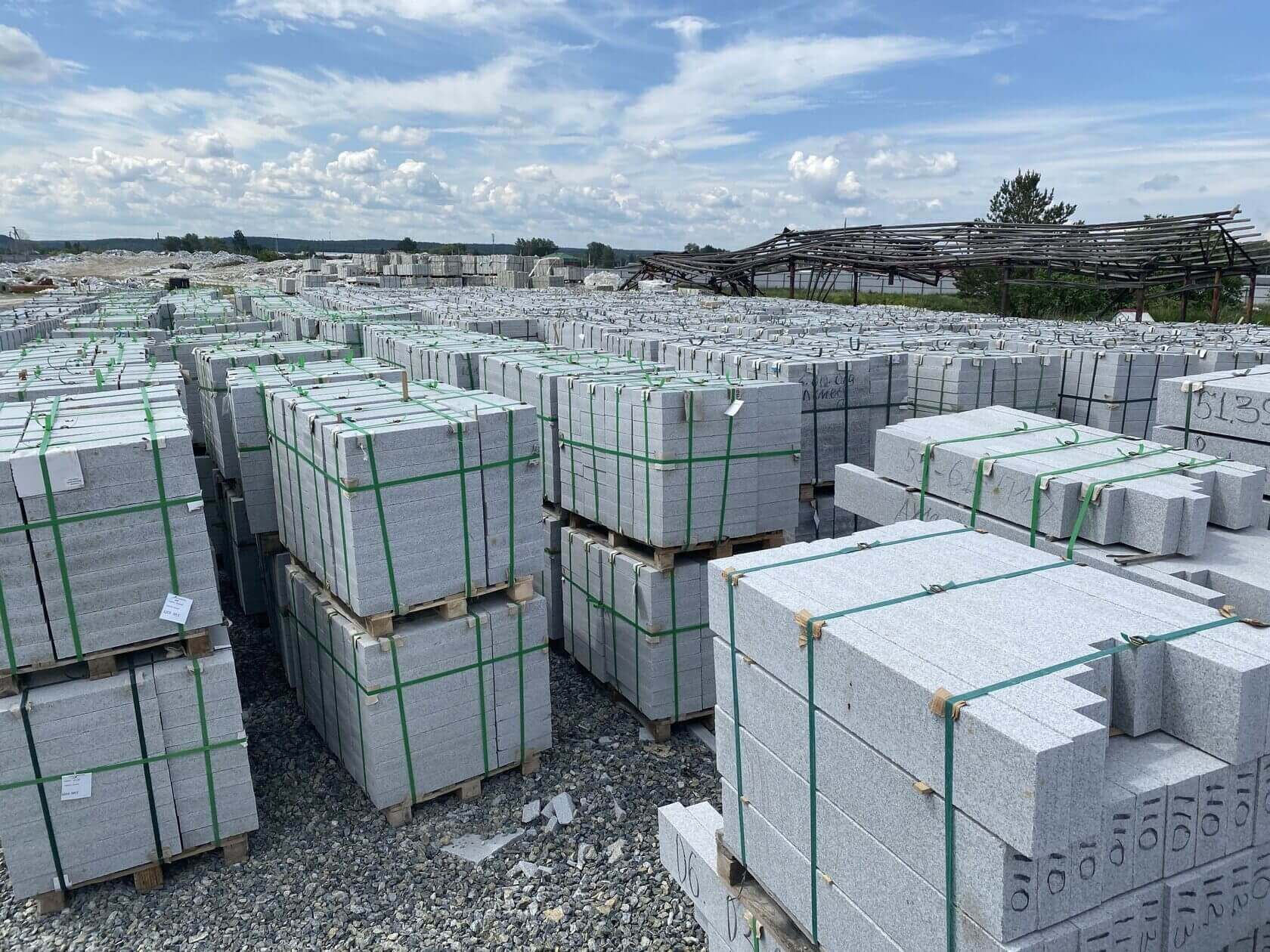 ДО 17 000 м² ПРОДУКЦИИ ЕЖЕМЕСЯЧНО В Абакане